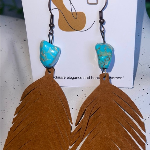 Brown Feather  Tan Suede Earrings with Turquoise Accents - Picture 5 of 6